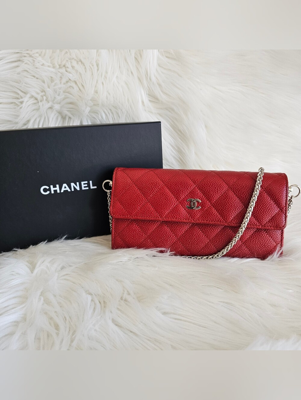 โฅ๏ธ Chanel Long Wallet โฅ๏ธ - Picture 13 of 14